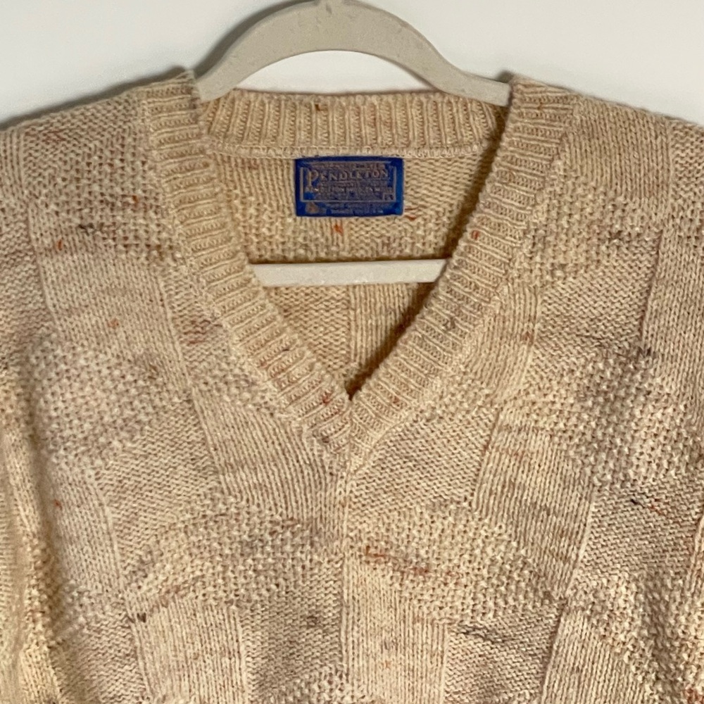 Pendleton Tan Wool V-Neck Knit Pullover Classic S… - image 3